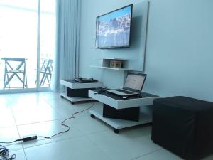 Et tv og/eller underholdning på Apartamento Hélio Gregório Barra da Tijuca