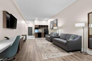 Fotografie z fotogalerie ubytování Latitude Suites Tinton Falls Eatontown - BW Premier Collection v destinaci Tinton Falls