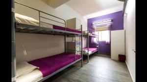 Krevet ili kreveti u jedinici u okviru objekta Joey's Hostel Delhi - 20 mins from Railway Station