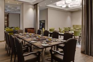 Posezení v ubytování Protea Hotel by Marriott Owerri Select