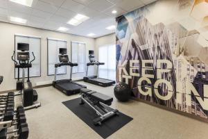 Fitness centrum a/nebo fitness zařízení v ubytování SpringHill Suites by Marriott Austin Parmer/Tech Ridge