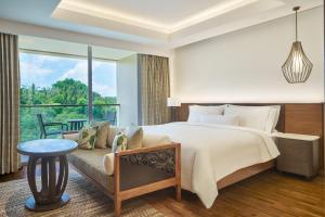 Postel nebo postele na pokoji v ubytování The Westin Resort & Spa Ubud, Bali
