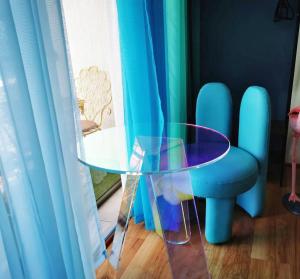 Posezení v ubytování Luxury Escape! Amazing Holiday Home Ocean View Central Location Get to Everything