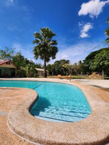 Bazén v ubytování Chambre d'hôte chez Pat - Thailande authentique nebo v jeho okolí