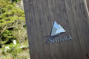 The Shinra的证书、奖牌、标识或其他文件