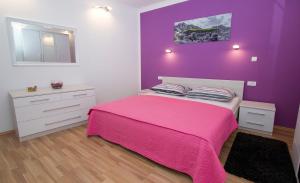 Posteľ alebo postele v izbe v ubytovaní Apartment Sabioncello