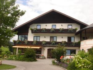 Gallery image of Pension Anna in Mondsee