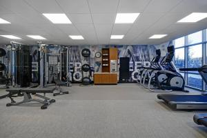 Fitness centrum a/nebo fitness zařízení v ubytování SpringHill Suites by Marriott St. Paul Arden Hills