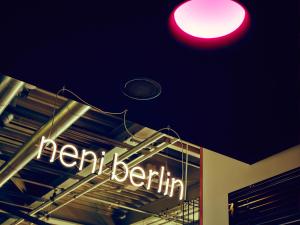 Certifikát, hodnocení, plakát nebo jiný dokument vystavený v ubytování 25hours Hotel Bikini Berlin