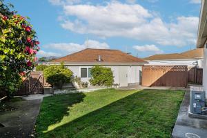 Fotografie z fotogalerie ubytování Charming single-story 3Brs 2bth home S-SF v destinaci South San Francisco