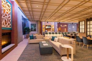 Posezení v ubytování SpringHill Suites St. Paul Downtown