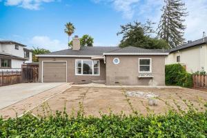 Φωτογραφία από το άλμπουμ του SJ Charm 3Br House - Beautiful Renovation σε Σαν Χοσέ