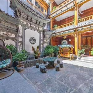 Κήπος έξω από το Dali Ancient Town-Jinbi Yayuan Inn