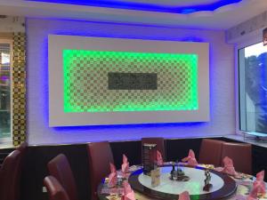 Fotografie z fotogalerie ubytování Hotel Adler v destinaci Grenzach-Wyhlen