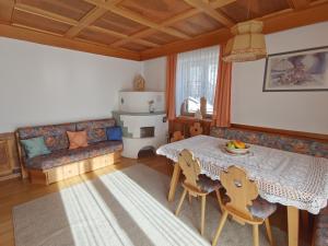 Χώρος καθιστικού στο Apartement Götsch