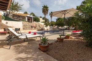Πισίνα στο ή κοντά στο Villa Es Cubells 439
