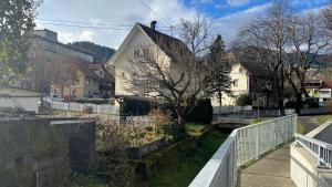 Budova, v ktorej sa apartmán nachádza