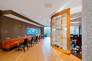 Χώρος καθιστικού στο SpringHill Suites by Marriott Bellingham