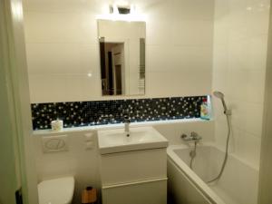 Koupelna v ubytování Apartament Jagiellońska + 12 fotografií
