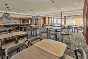 Restaurace v ubytování SpringHill Suites Durango