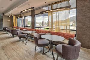 Posezení v ubytování SpringHill Suites Durango
