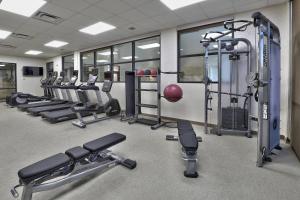 Fitness centrum a/nebo fitness zařízení v ubytování SpringHill Suites Durango