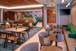 SpringHill Suites by Marriott East Lansing University Area, Lansing Area的休息区