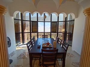 Foto sihtkohas Nakhl asuva majutusasutuse Majan View near Wakan galeriist
