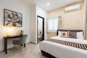 Postel nebo postele na pokoji v ubytování 35 Home4Stay Tanjong Bungalow Wedding BBQ Near Beach restaurant + 48 fotografií