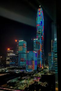 深圳景观或在酒店看到的城市景观