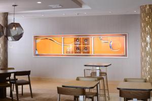 SpringHill Suites by Marriott San Antonio Northwest at The RIM餐厅或其他用餐的地方