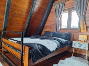 Postel nebo postele na pokoji v ubytování Valley of Dreams Žabljak