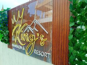 Photo de la galerie de l'établissement King's Mansion Resort, à Ulot