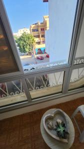 A balcony or terrace at MEETING POINT HOSTEL-Praia Group Reservations