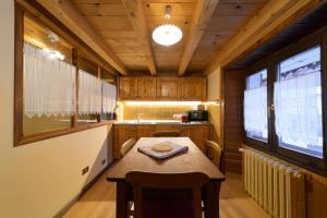 Kuchyň nebo kuchyňský kout v ubytování Casa Smitt + 82 fotografií