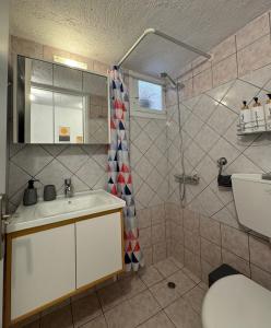 Bagno di Golden Horizon Retreat, tranquil atmosphere next to the sea!