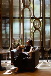Marriott Long Beach Downtown的休息区