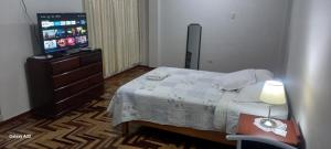 Postel nebo postele na pokoji v ubytování Lopez House