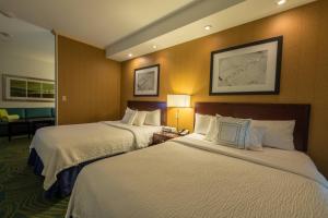 Postel nebo postele na pokoji v ubytování SpringHill Suites Ridgecrest