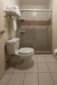 Koupelna v ubytování SpringHill Suites Ridgecrest