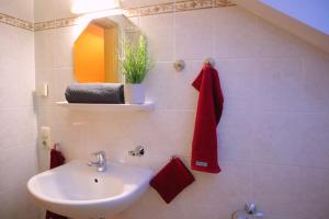 Koupelna v ubytování Ferienhaus Gudrun + 7 fotografií