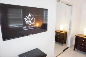 En TV eller et underholdningssystem på The Seagate