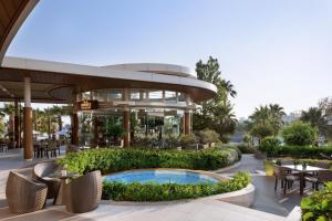 Bazén v ubytování Sheraton Grand Adana nebo v jeho okolí