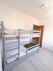 Posteľ alebo postele v izbe v ubytovaní Villa in Seget
