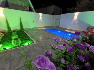 Fotografie z fotogalerie ubytování A Frame Houses v destinaci Şəki