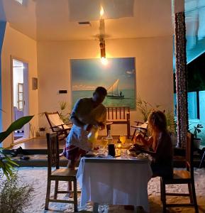 Gæster der bor på Crystal sea inn