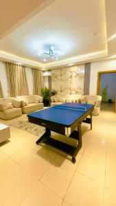 Χώρος καθιστικού στο TNT Apartment