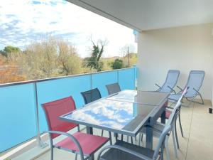 Balkón alebo terasa v ubytovaní T3 avec grande terrasse et parking