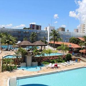 una vista de la piscina en un resort en CTC Araras, en Caldas Novas