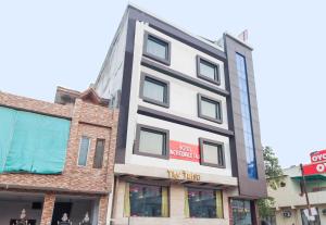 Fotografie z fotogalerie ubytování Hotel O Jalsa v destinaci Tājganj